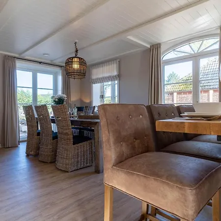 Reetdachhaus Gaia & Ganymed Reetdachhaus Gaia