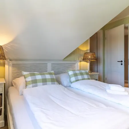 Reetdachhaus Gaia & Ganymed Reetdachhaus Gaia