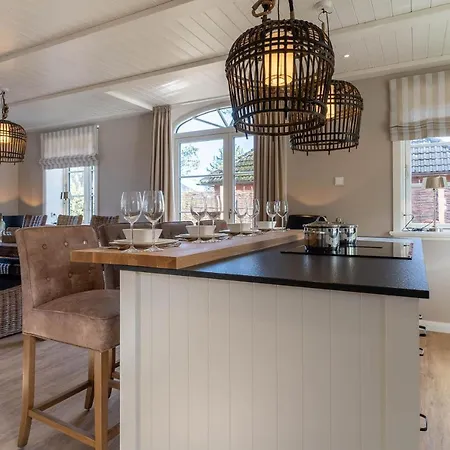 Reetdachhaus Gaia & Ganymed Reetdachhaus Gaia *