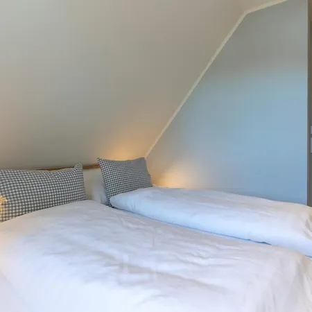 Reetdachhaus Gaia & Ganymed Reetdachhaus Gaia