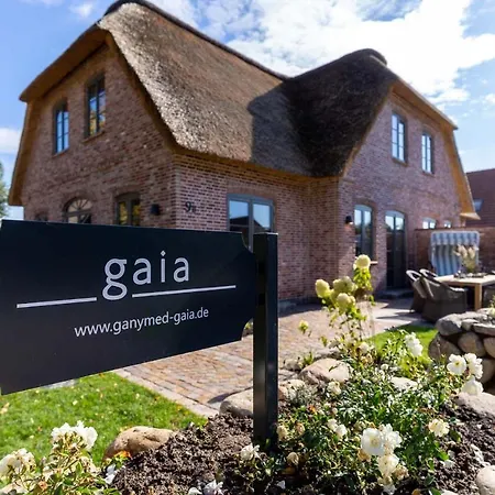 Reetdachhaus Gaia & Ganymed Reetdachhaus Gaia * Böhl
