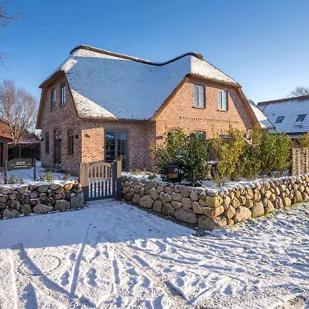 Reetdachhaus Gaia & Ganymed Reetdachhaus Gaia