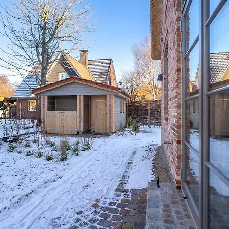 Reetdachhaus Gaia & Ganymed Reetdachhaus Gaia 度假居 圣彼得奥尔丁